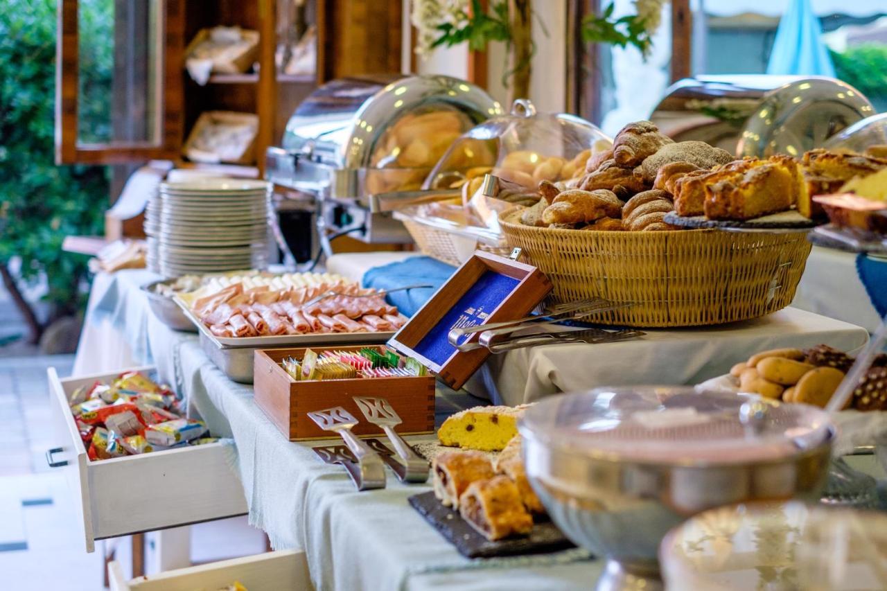 Hotel Bristol Bellaria-Igea Marina Luaran gambar