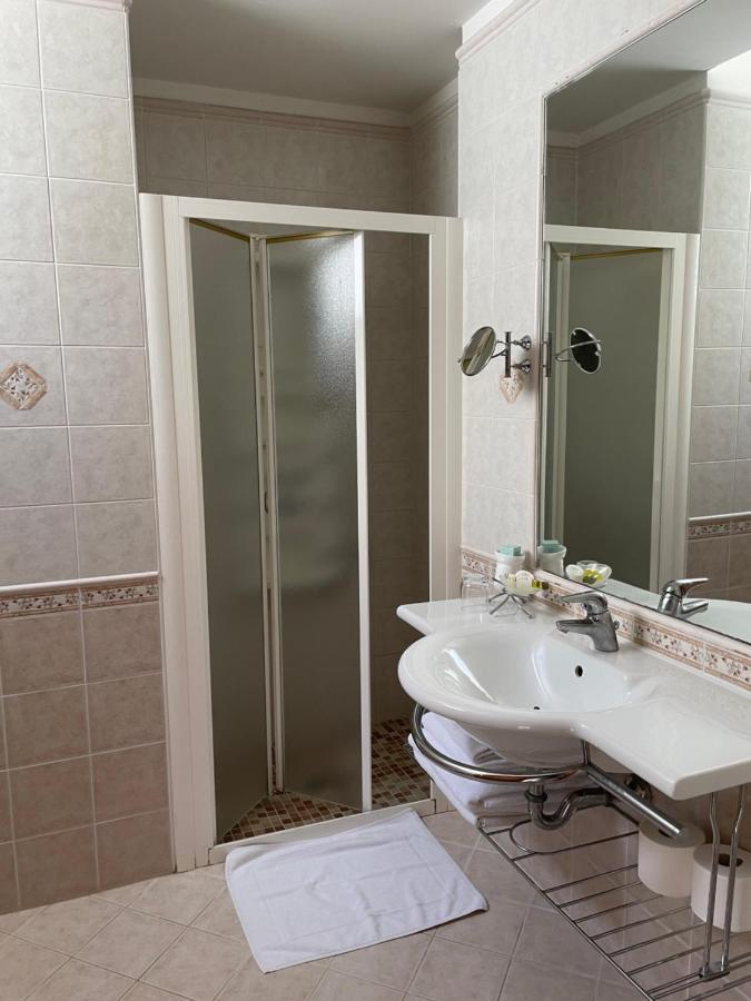 Hotel Bristol Bellaria-Igea Marina Luaran gambar