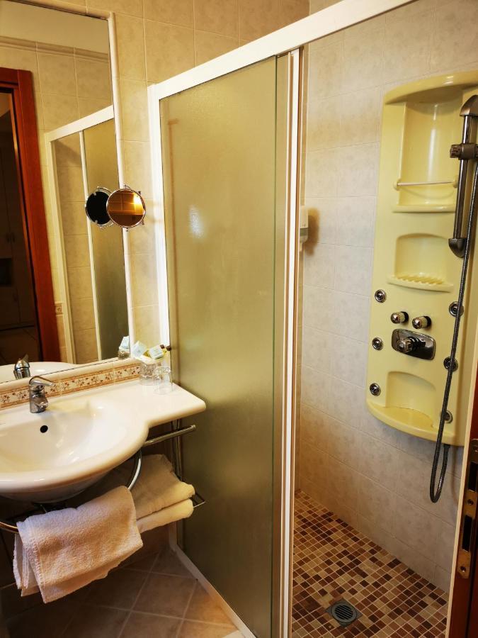 Hotel Bristol Bellaria-Igea Marina Luaran gambar