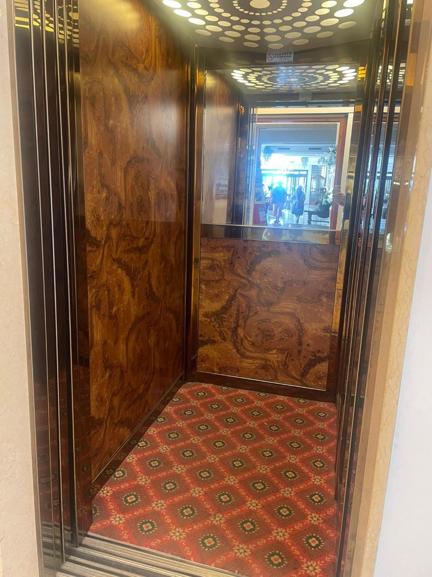 Hotel Bristol Bellaria-Igea Marina Luaran gambar