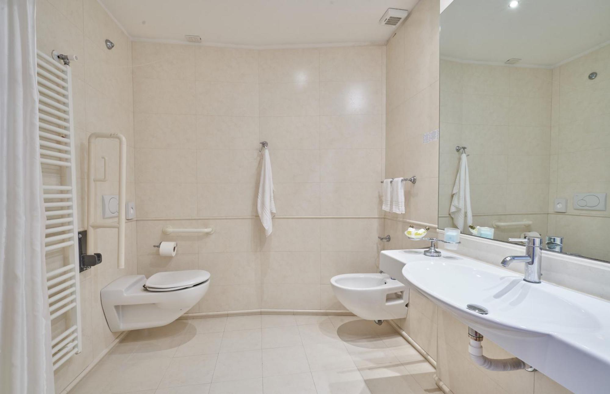 Hotel Bristol Bellaria-Igea Marina Luaran gambar