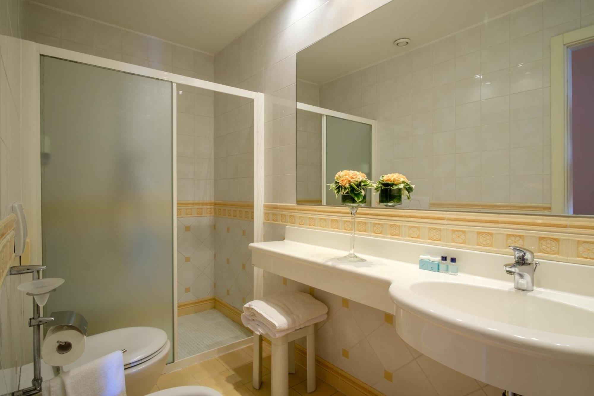 Hotel Bristol Bellaria-Igea Marina Luaran gambar