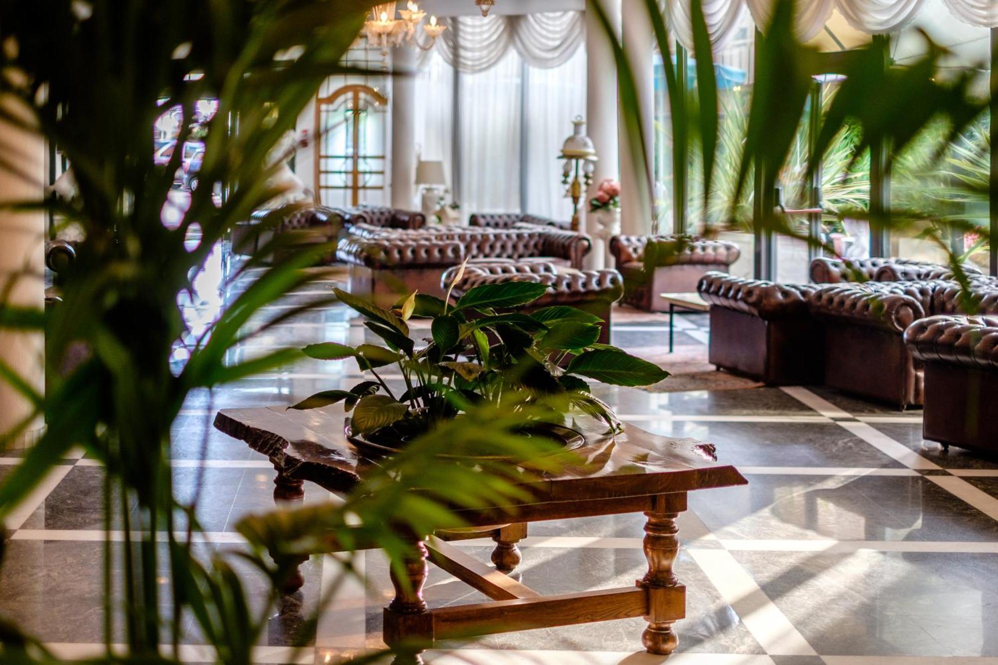 Hotel Bristol Bellaria-Igea Marina Luaran gambar