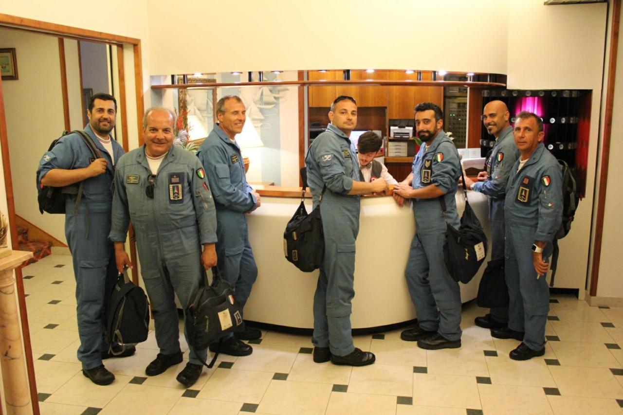 Hotel Bristol Bellaria-Igea Marina Luaran gambar